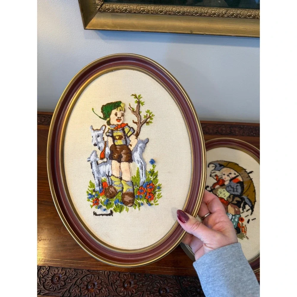 Vintage Hummel Embroidered Wall Art Pair – Framed Oval Needlework‎ (13x10)